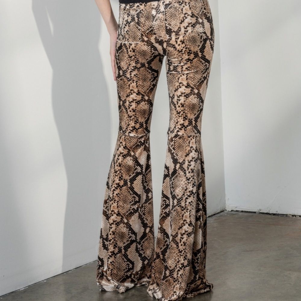 Buttery Soft Animal Snakeskin Print VELVET Bell Bottom Flare Pants - Picture 14 of 14